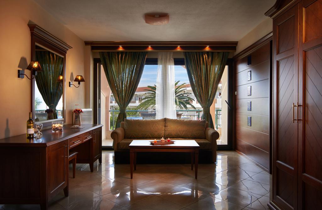 Toroni Blue Sea Hotel 외부 사진