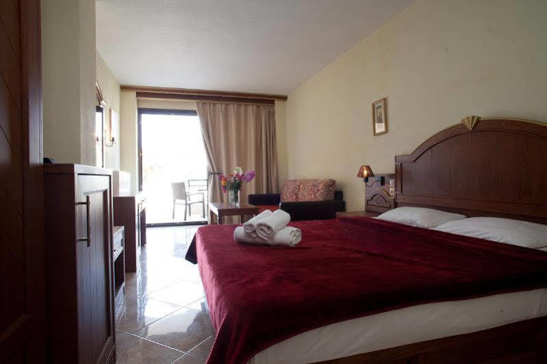 Toroni Blue Sea Hotel 외부 사진